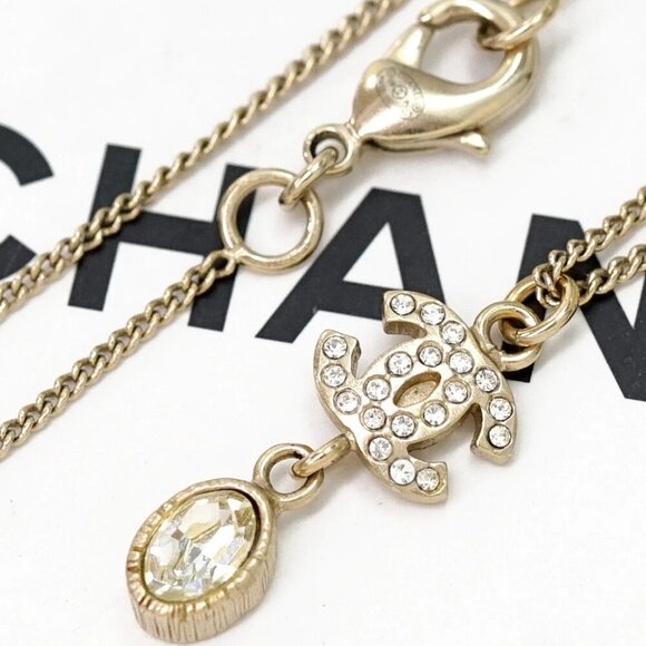 CHANEL CC Logo Rhinestone Drop Necklace 16" Gold Tone 09A Auth w/Box #22300 - Picture 1 of 7